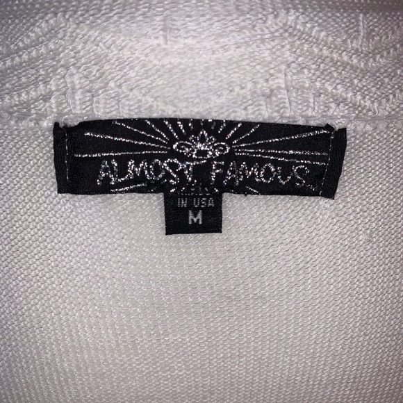Almost Famous Sweater Cardigan white Medium open waterfall front long sleeve - Picture 5 of 7